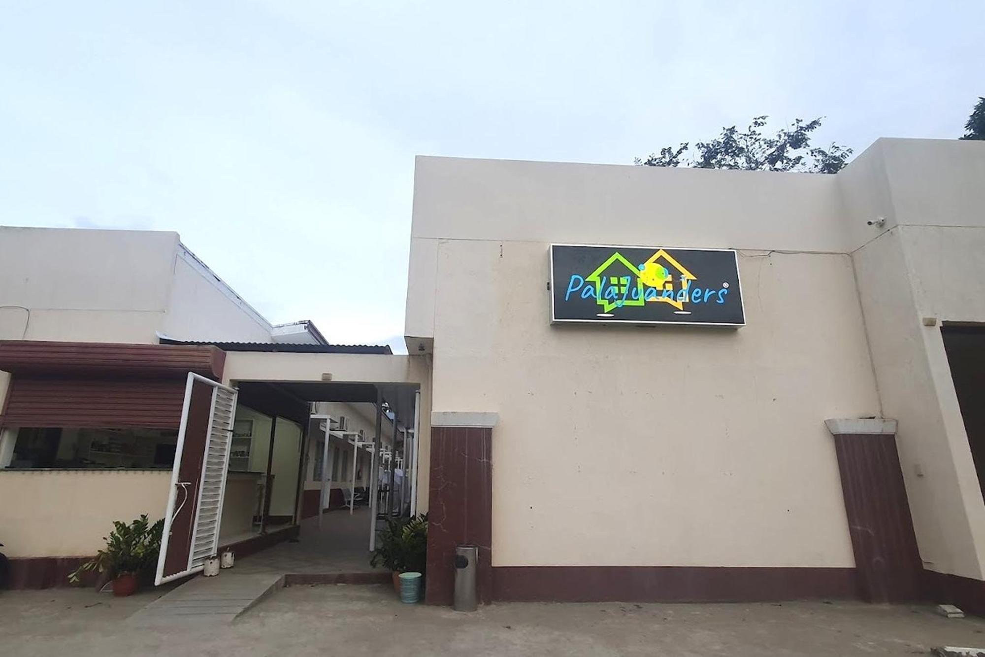 Palajuanders Inn Palawan Puerto Princesa Exterior foto